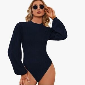 SweatyRocks Women's Mock Turtle Neck Bishop Sleeve Slim fit T Shirt NWT black L